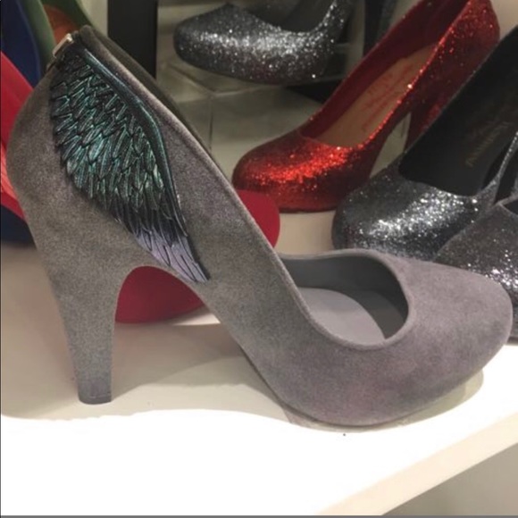 My new MUST FIND obsessions. - Picture 4 of 5